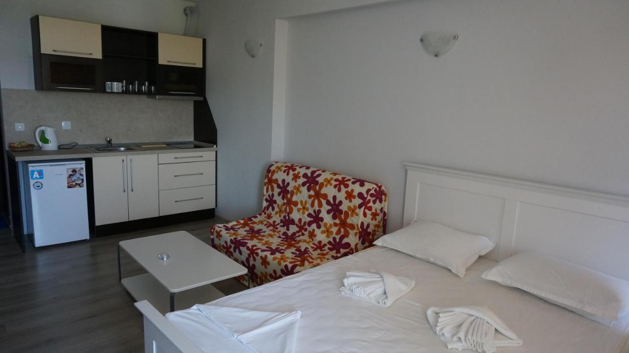 Privately Owned Studios Bora Bora Nesebar Exterior foto