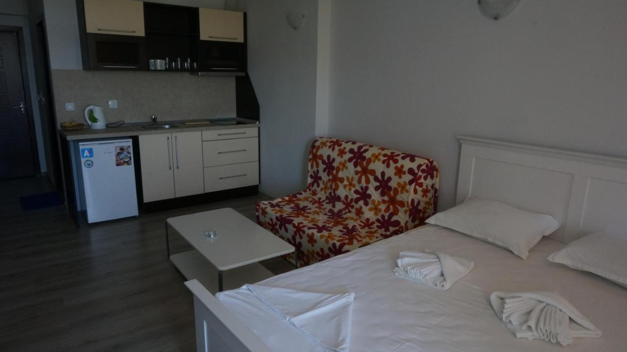 Privately Owned Studios Bora Bora Nesebar Exterior foto