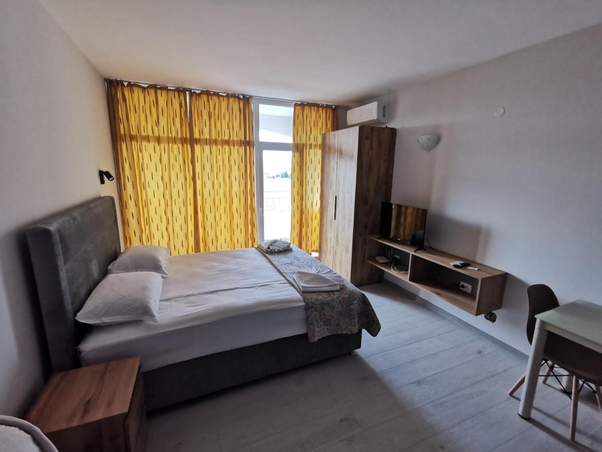 Privately Owned Studios Bora Bora Nesebar Exterior foto